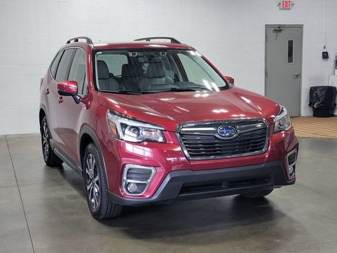 Used 2020 Subaru Forester Limited w/ Popular Package #3 AWD/4WD image 4