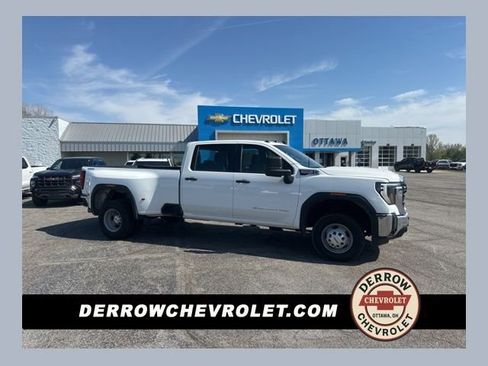 Used 2024 GMC Sierra 3500 Pro AWD/4WD image 1