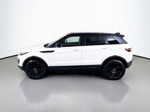 Used 2019 Land Rover Range Rover Evoque SE image 6