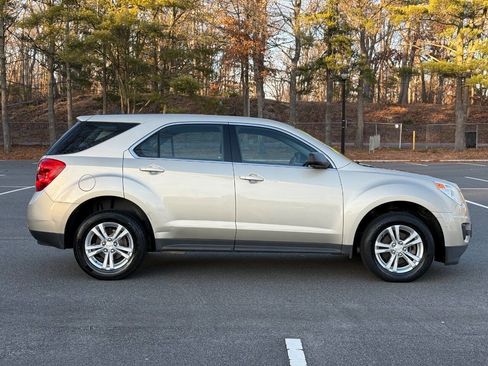 Used 2014 Chevrolet Equinox LS image 4