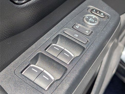 Used 2025 Honda CR-V EX-L image 14