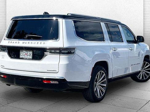 Used 2023 Jeep Grand Wagoneer L Series II AWD/4WD image 12