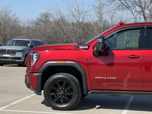Used 2024 GMC Sierra 2500 AT4 w/ AT4 Premium Plus Package image 5
