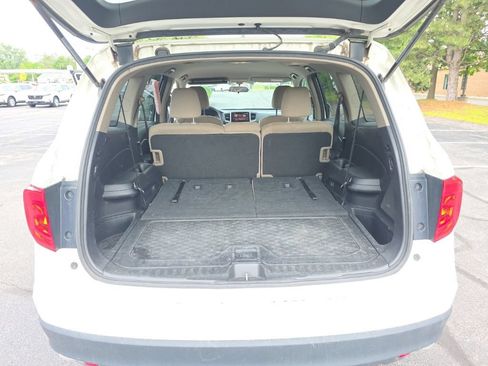 Used 2018 Honda Pilot EX image 25