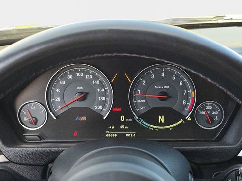 Used 2020 BMW M4 Base w/ Competition Package image 25