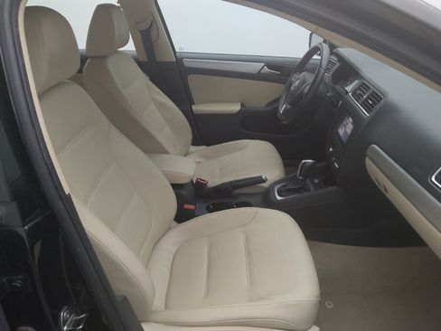 Used 2014 Volkswagen Jetta SE FWD image 21