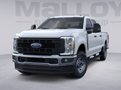 New 2026 Ford F250 XL w/ XL Chrome Package AWD/4WD image 2