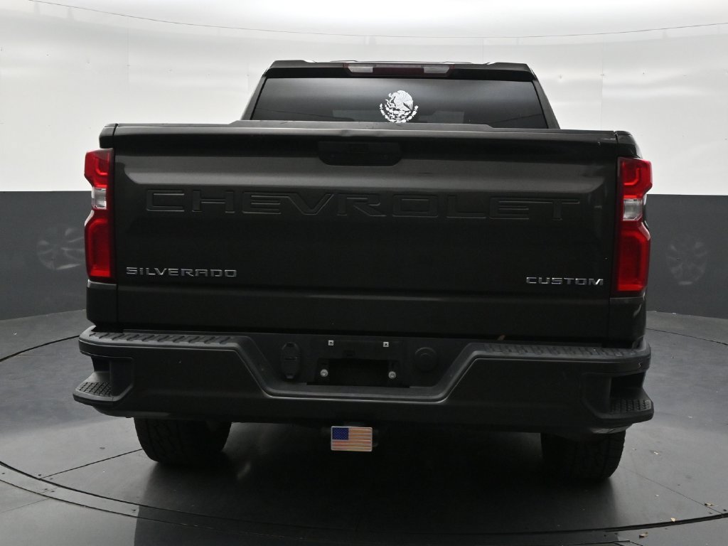 Used 2021 Chevrolet Silverado 1500 Custom RWD image 4