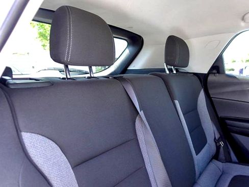Used 2025 Chevrolet TrailBlazer LS w/ LS Convenience Package FWD image 13
