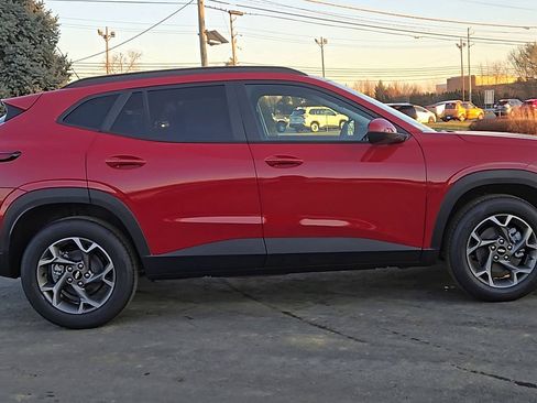 New 2026 Chevrolet Trax LT image 5