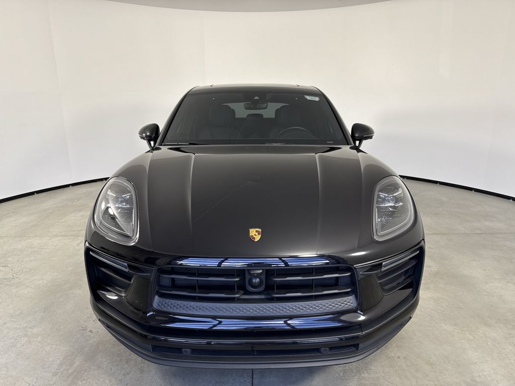 Certified 2024 Porsche Macan w/ Premium Plus Package AWD/4WD image 10
