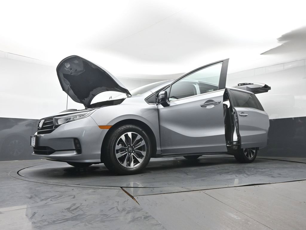Certified 2024 Honda Odyssey EX-L image 48