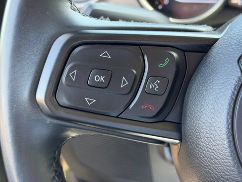 Used 2022 Jeep Wrangler Unlimited Sport AWD/4WD image 29