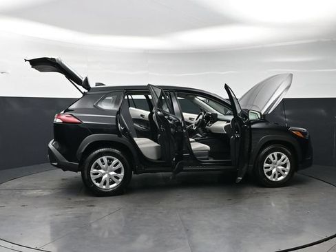 Used 2026 Toyota Corolla Cross L FWD image 36