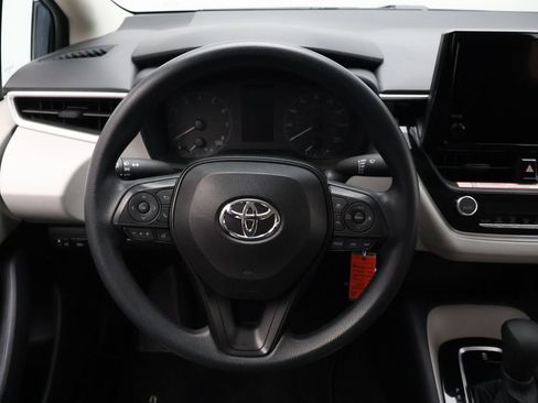 Certified 2025 Toyota Corolla LE image 23