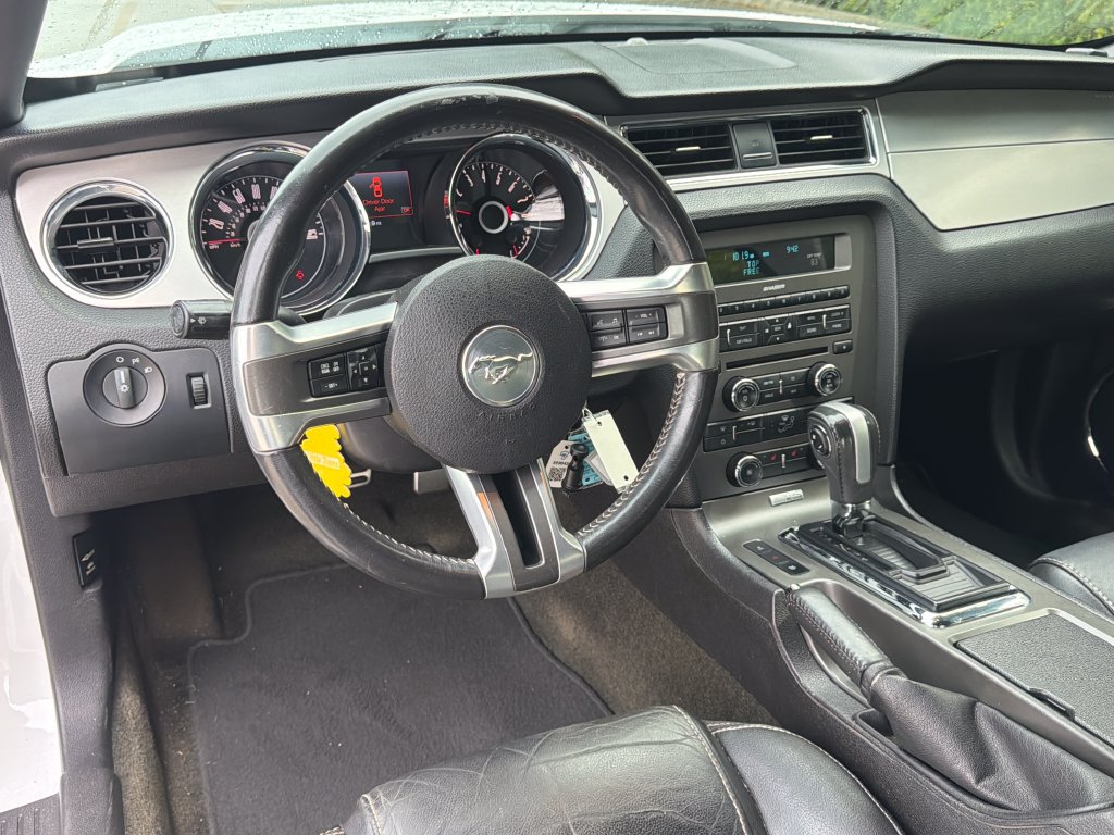 Used 2014 Ford Mustang Premium w/ Comfort Package RWD image 7