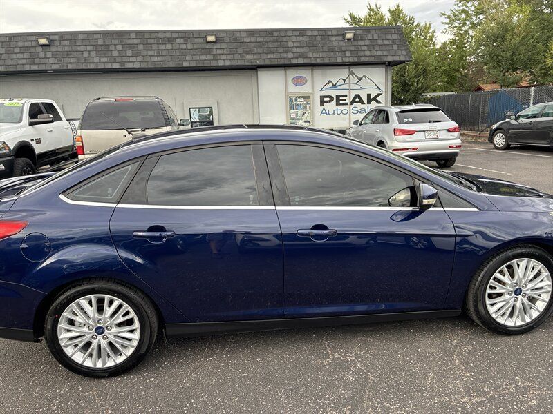 Used 2017 Ford Focus Titanium FWD image 8