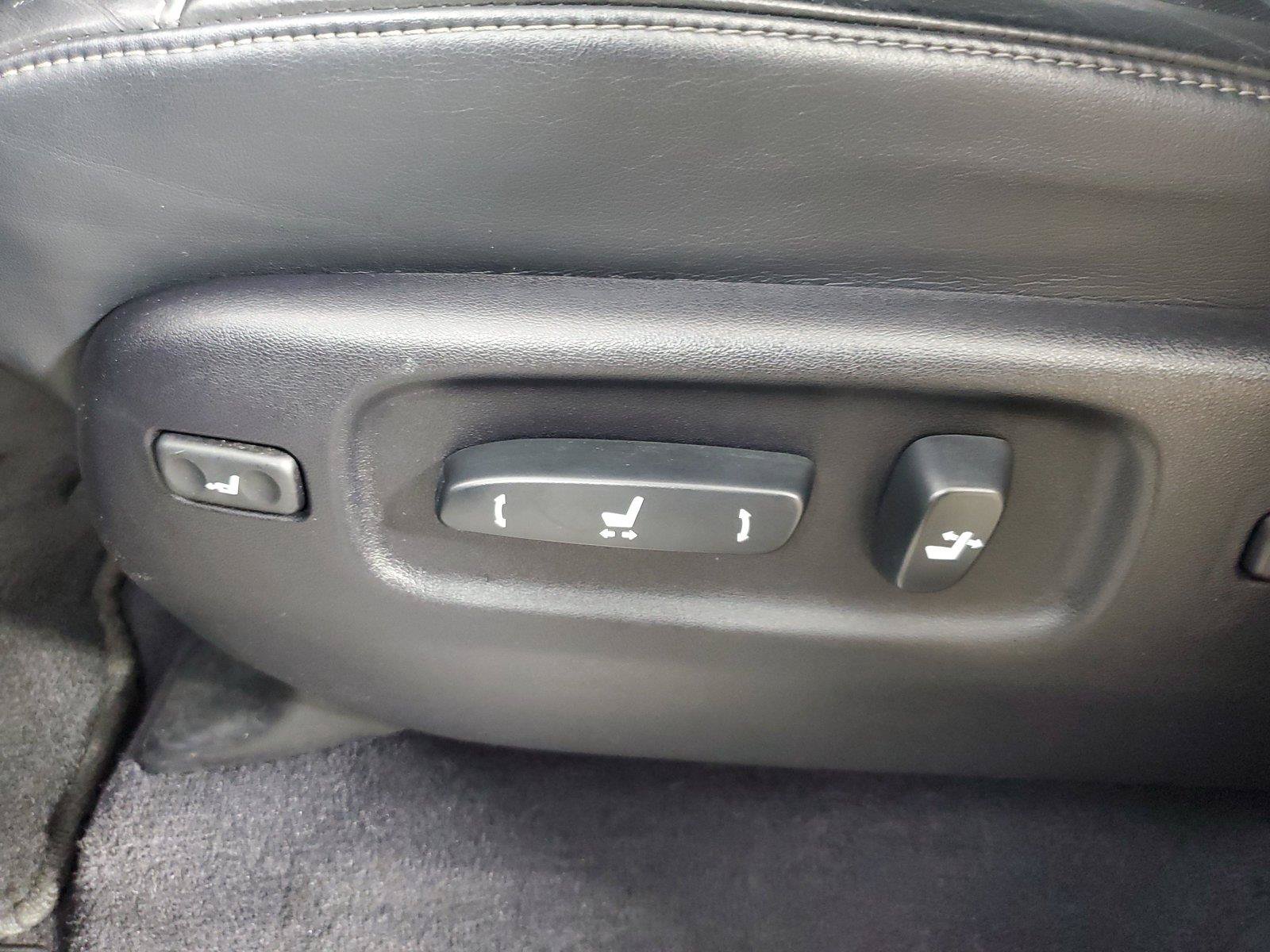 Used 2018 Lexus LX 570 4WD image 21