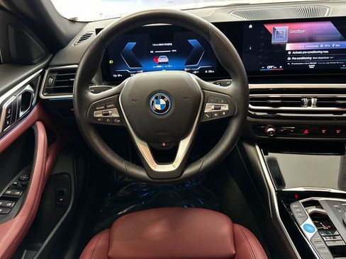 Certified 2023 BMW i4 eDrive35 w/ Premium Package RWD image 27