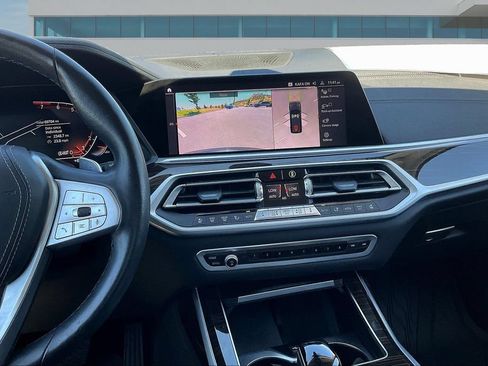 Used 2020 BMW X7 xDrive40i w/ Premium Package AWD/4WD image 9