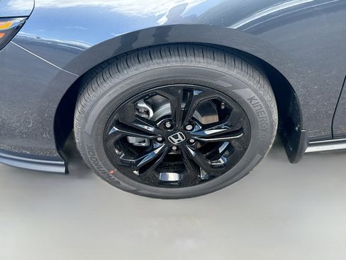 New 2025 Honda Accord SE image 25