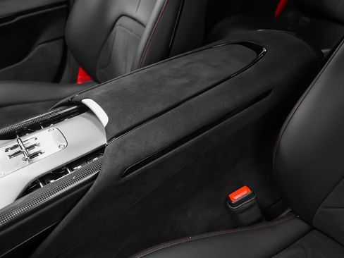 Certified 2025 Ferrari Purosangue AWD/4WD image 66