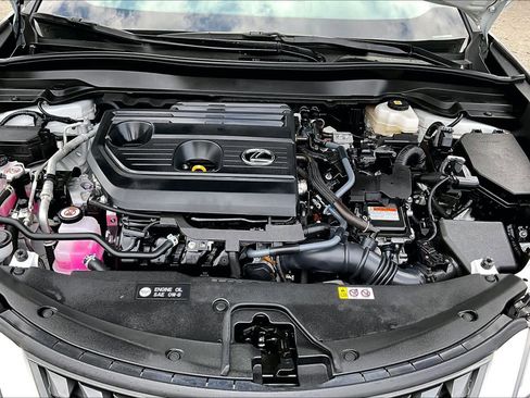 Used 2025 Lexus UX 300h FWD image 31