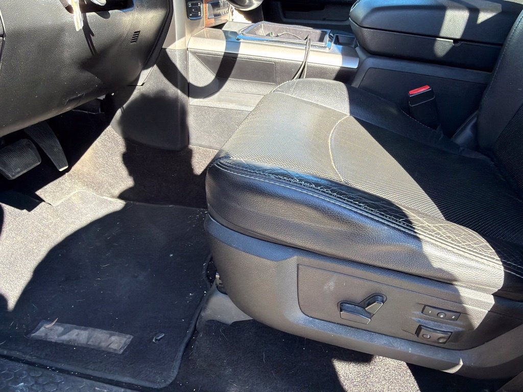 Used 2015 RAM 1500 Laramie w/ Convenience Group AWD/4WD image 22