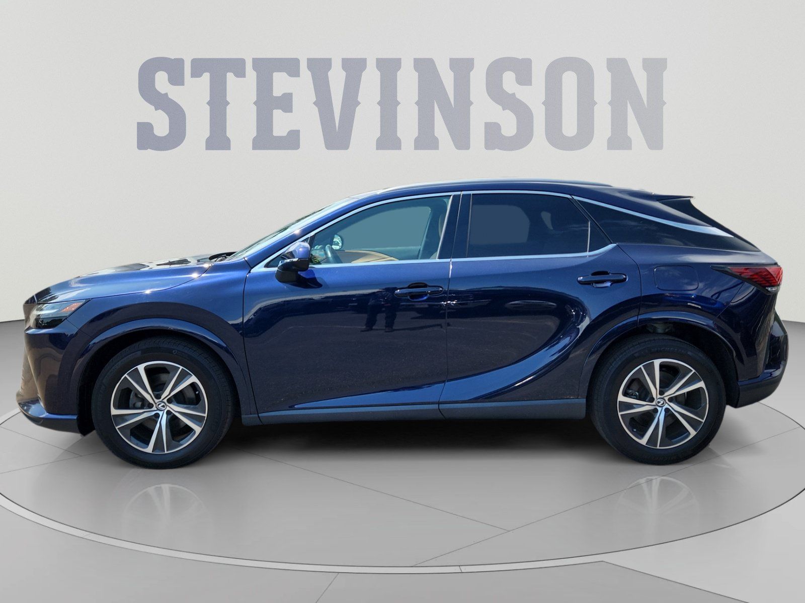 Certified 2024 Lexus RX 350 Premium w/ Convenience Package AWD/4WD image 2