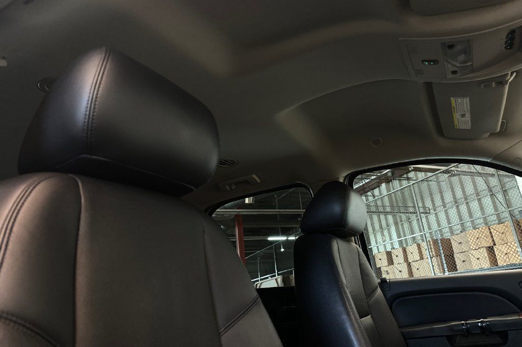Used 2013 Chevrolet Tahoe LTZ RWD image 18