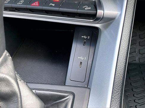 Used 2022 Audi Q3 2.0T Premium Plus w/ Premium Plus Package image 31