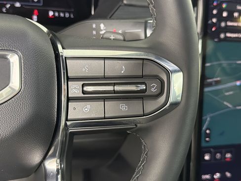 New 2025 GMC Acadia Elevation image 27