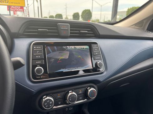 Used 2025 Nissan Versa SV image 22