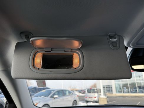 Used 2023 Jeep Cherokee Altitude Lux image 29