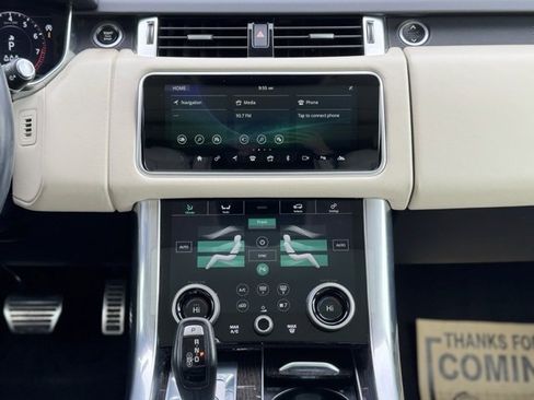 Used 2020 Land Rover Range Rover Sport HSE Dynamic image 29