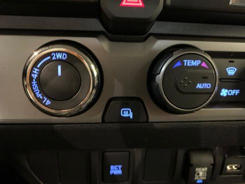 Used 2021 Toyota Tacoma SR5 image 30