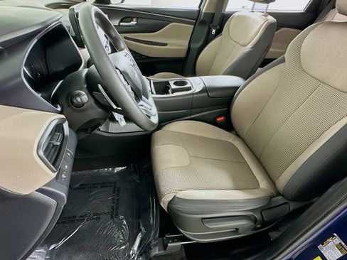 Used 2023 Hyundai Santa Fe SE FWD image 9
