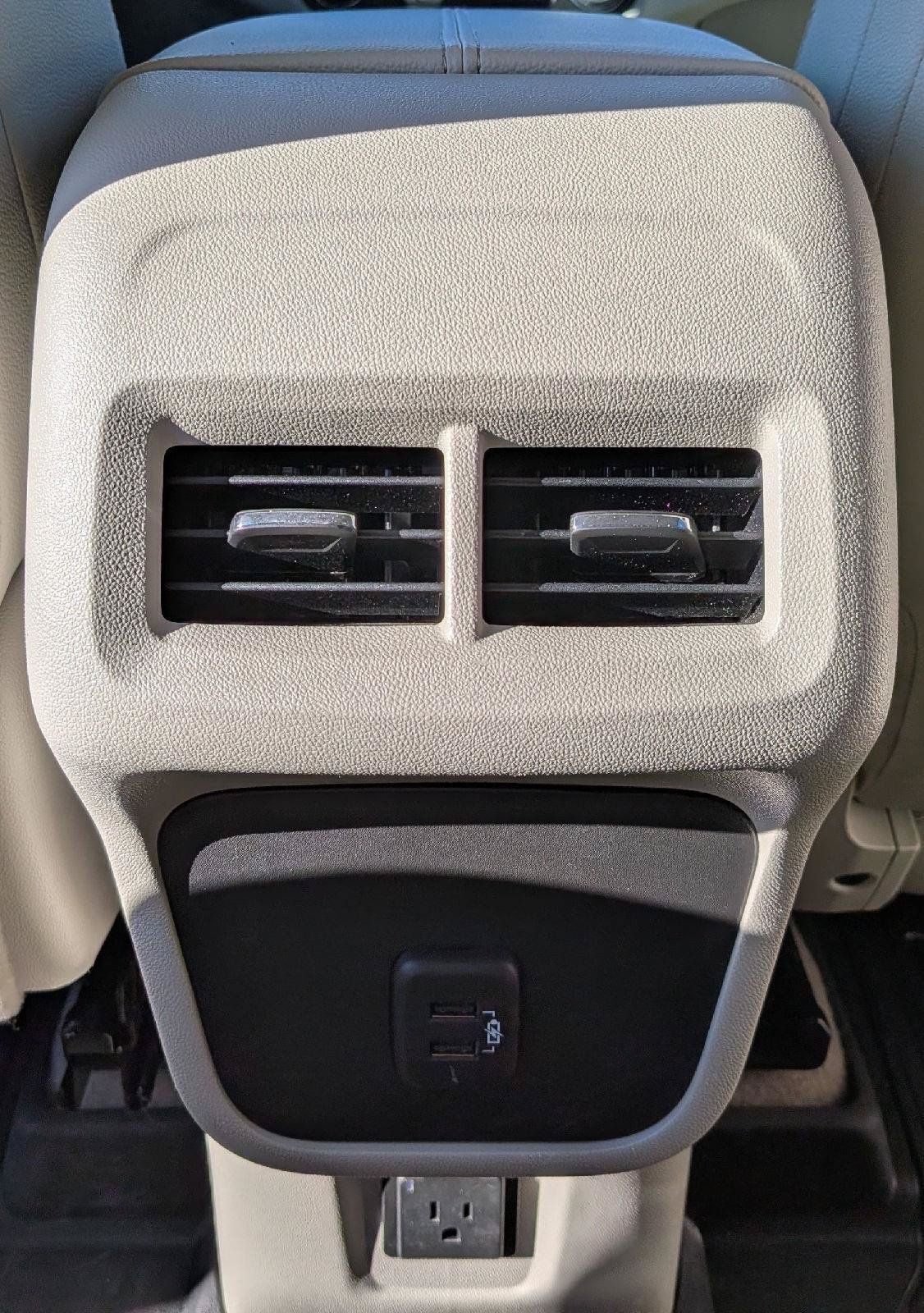 Used 2023 GMC Terrain Denali w/ LPO, Floor Liner Package AWD/4WD image 23