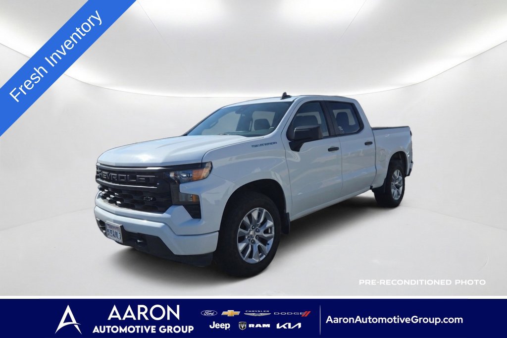 Used 2022 Chevrolet Silverado 1500 Custom RWD image 1