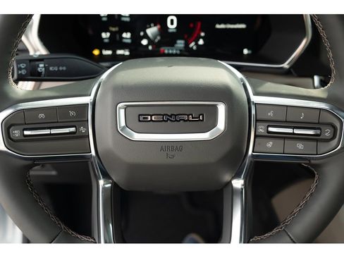 New 2026 GMC Canyon Denali image 18