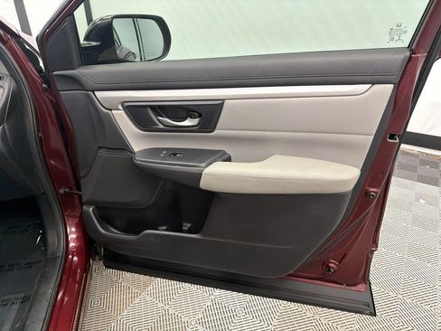 Used 2017 Honda CR-V LX image 14