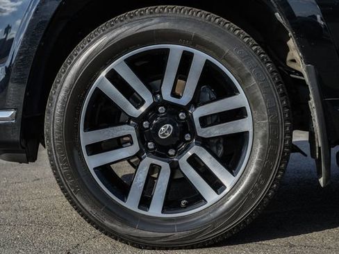 Used 2021 Toyota 4Runner Limited image 18