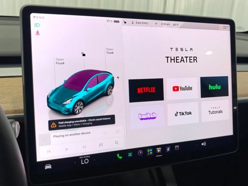 Used 2024 Tesla Model Y Long Range AWD/4WD image 28