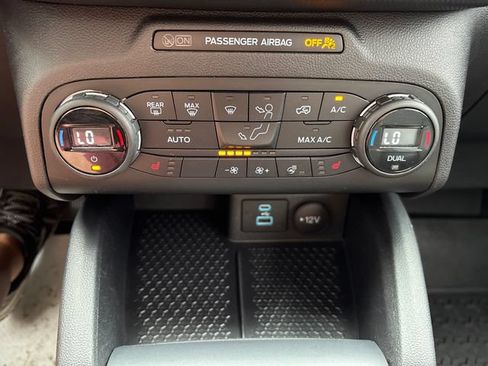 Used 2021 Ford Bronco Sport Outer Banks AWD/4WD image 16