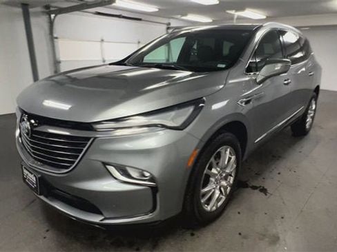 Certified 2023 Buick Enclave Essence w/ Experience Buick Package image 4