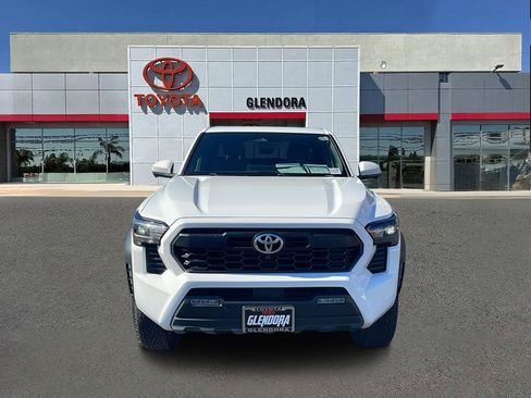 Used 2024 Toyota Tacoma TRD Off-Road w/ TRD Off Road Premium Package image 8