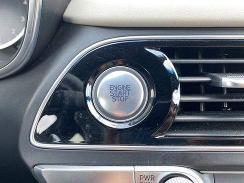 Used 2023 Genesis G70 3.3T w/ Sport Prestige Package image 33