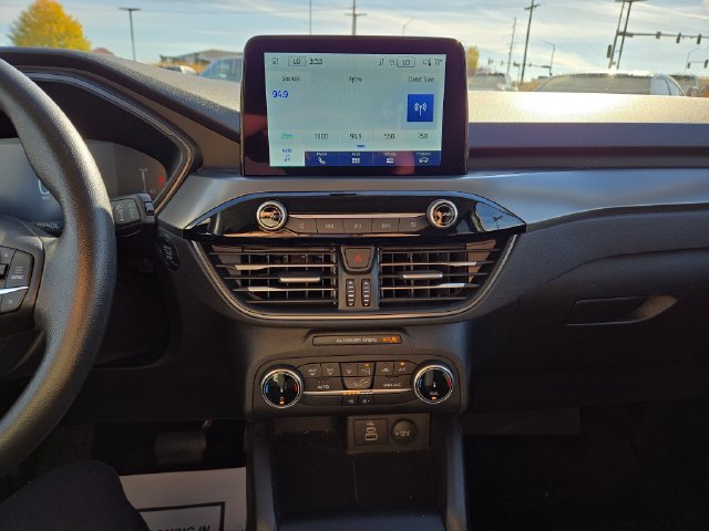 Used 2025 Ford Escape Active AWD/4WD image 23