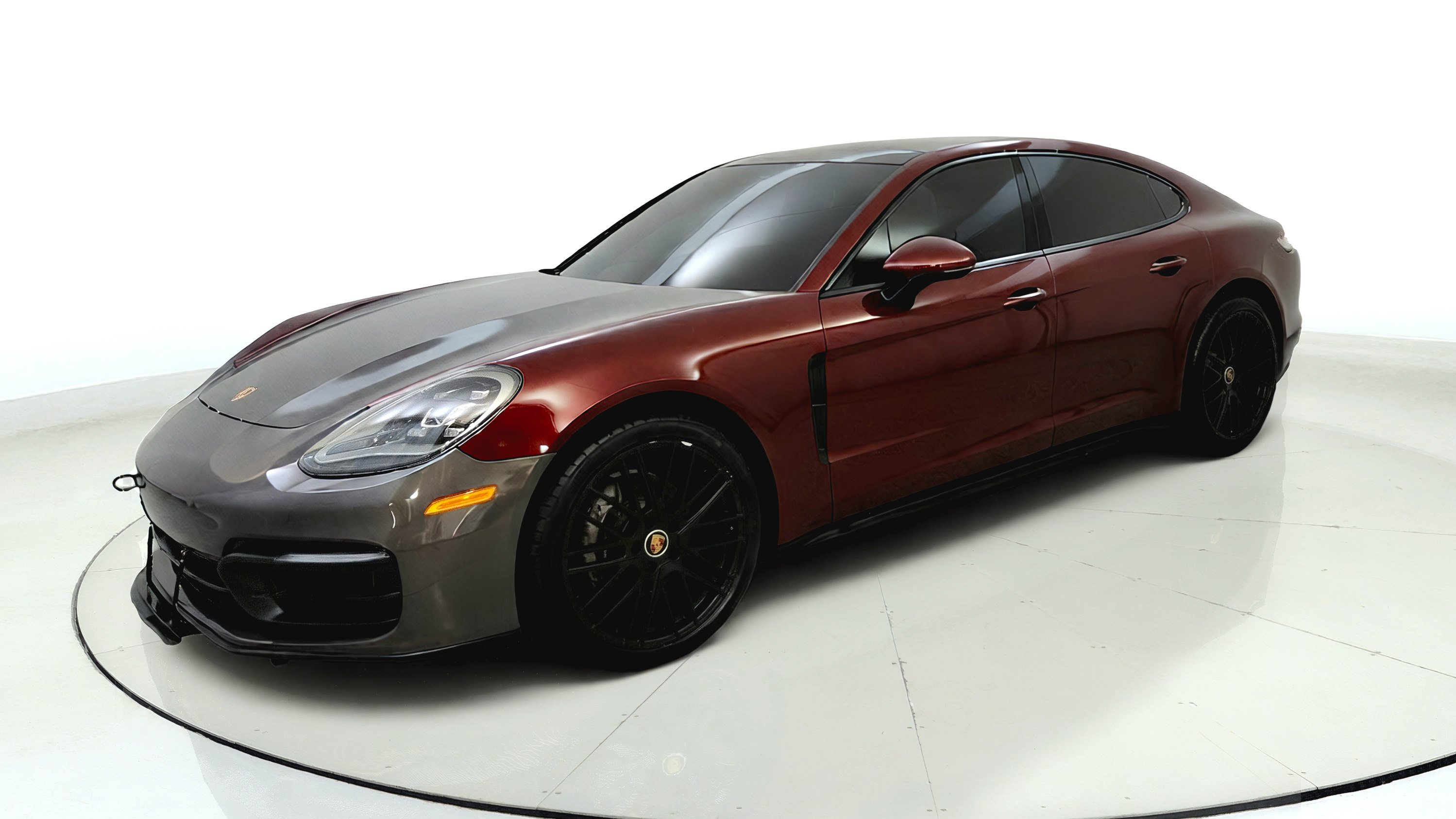 Used 2021 Porsche Panamera 4 AWD/4WD image 3