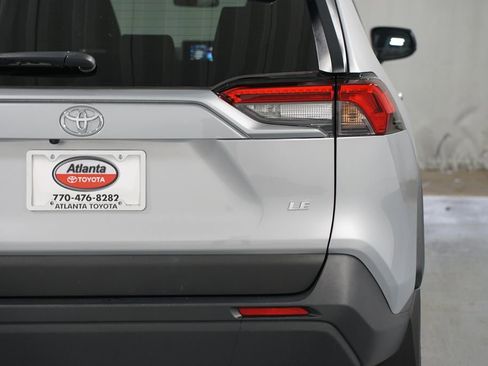 Used 2024 Toyota RAV4 LE image 10